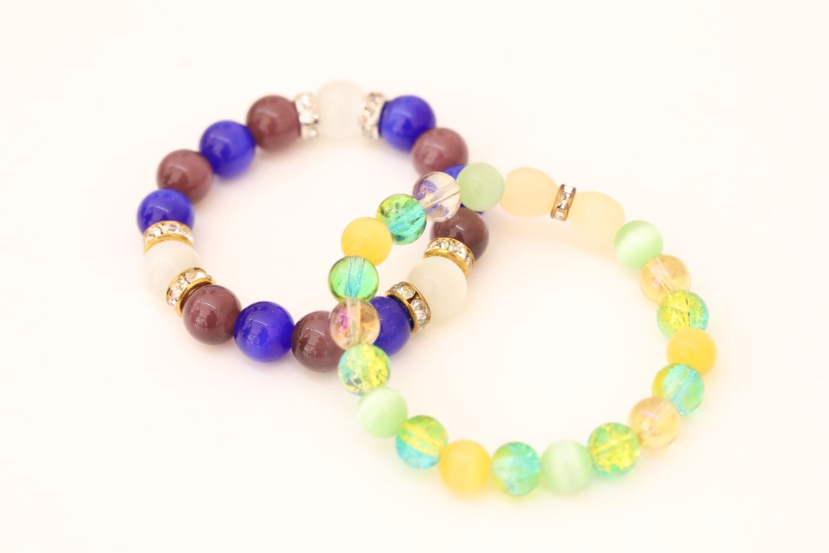 好きな色でブレスレットを作れる！ 