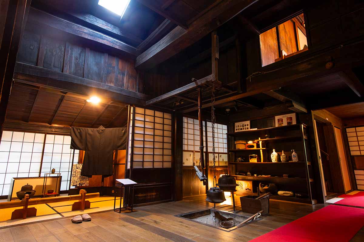 鎌倉時代の武家の住居と書院造を基本とした建築様式