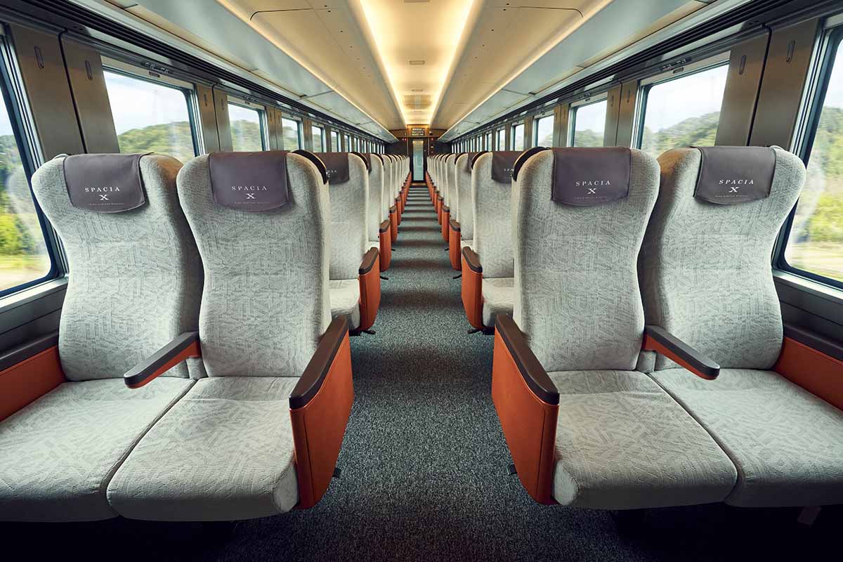 3・4・5号車「スタンダードシート」