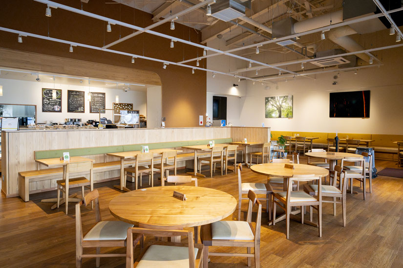 キッズ用のテーブル席も完備