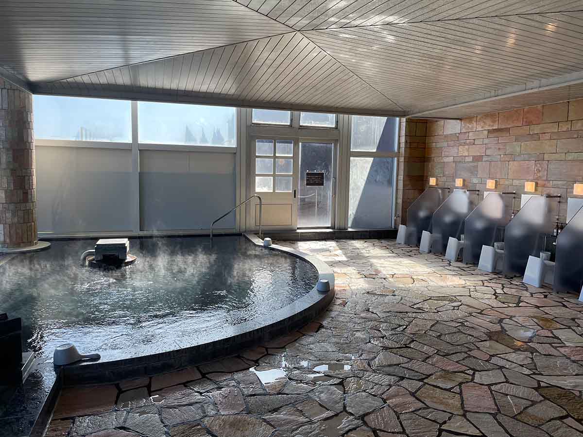 女性大浴場の内湯