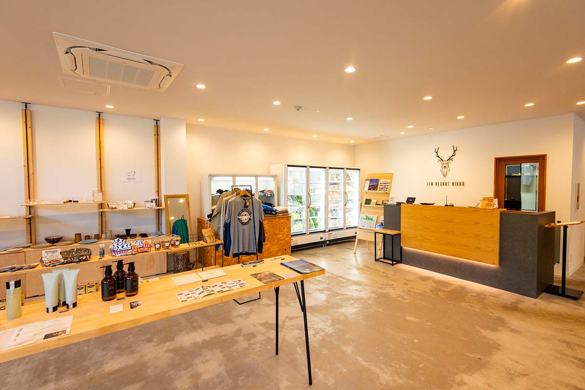 エントランスのショップ