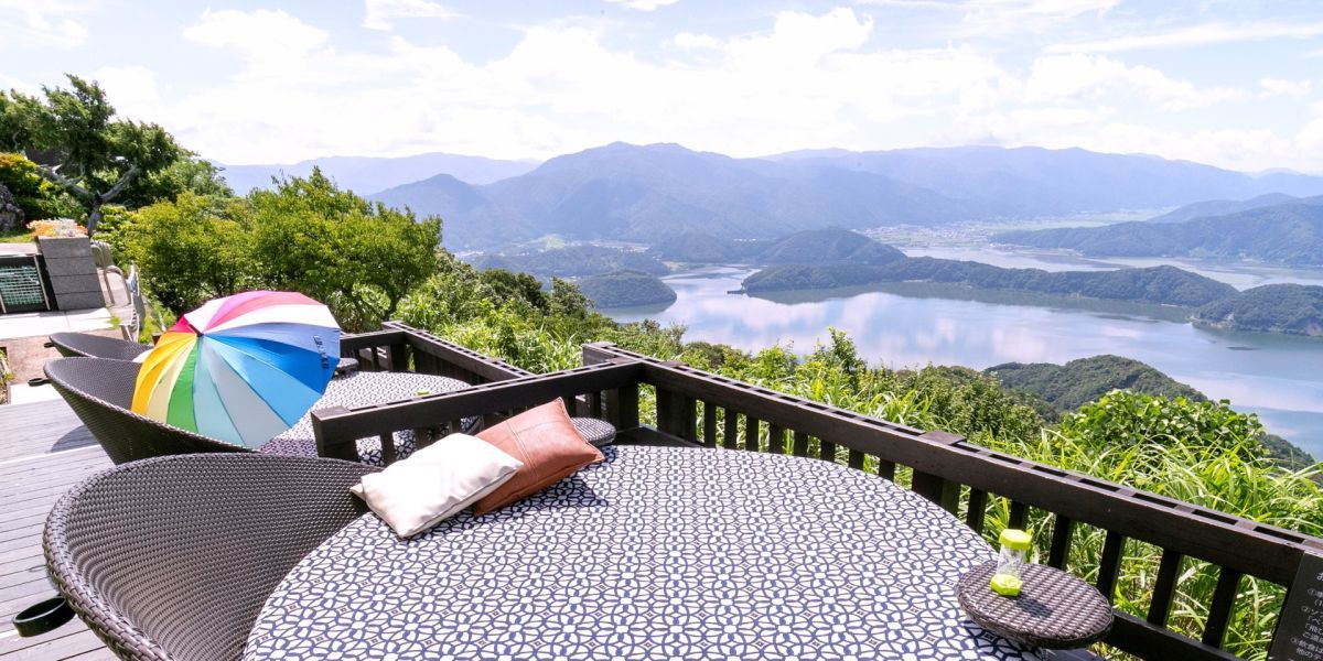 【福井・石川・富山】2024年3月北陸新幹線延伸!北陸3県のおすすめ観光スポット31選|有名&最新観光スポットから、ご当地グルメやスイーツまで、魅力満載の北陸の旅に出かけよう!