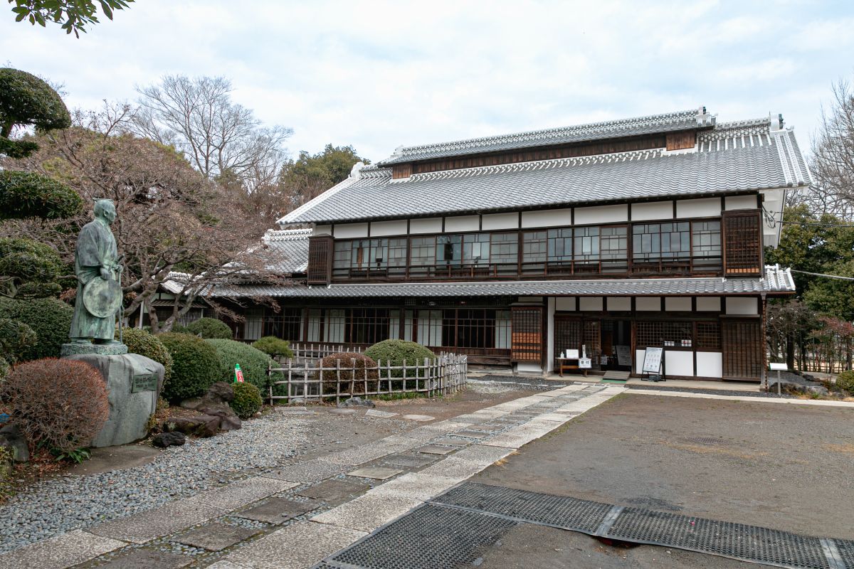 主屋は2023年8月に耐震補強と改修を経てリニューアル