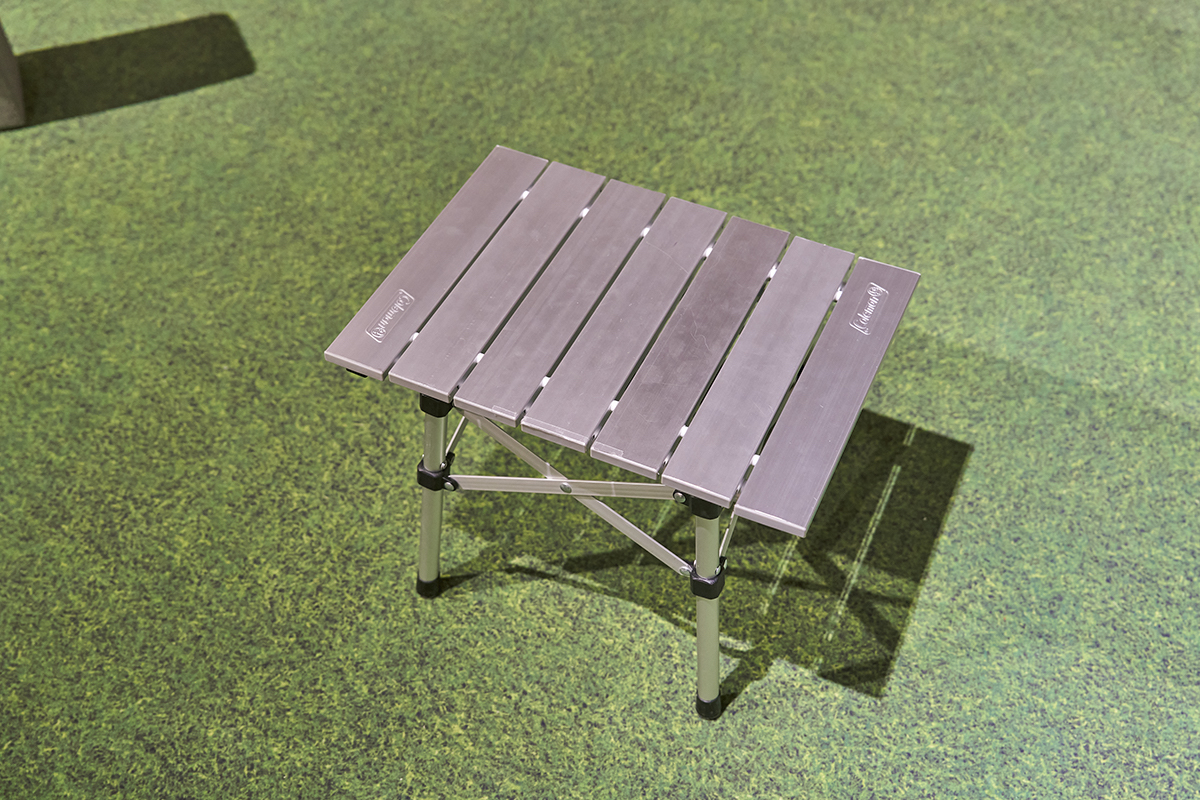 「Coleman」コンパクトアルミテーブル 4950円