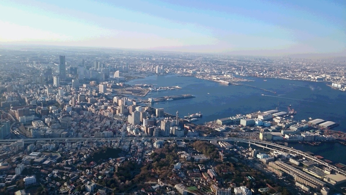 ©︎横浜スカイクルーズ