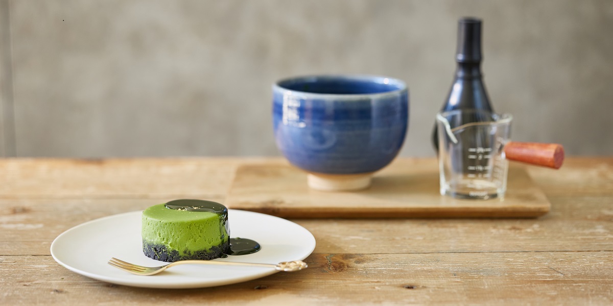 吉祥寺「Capoon抹茶製造所」の抹茶チーズケーキを“自分で点てる”抹茶とともに