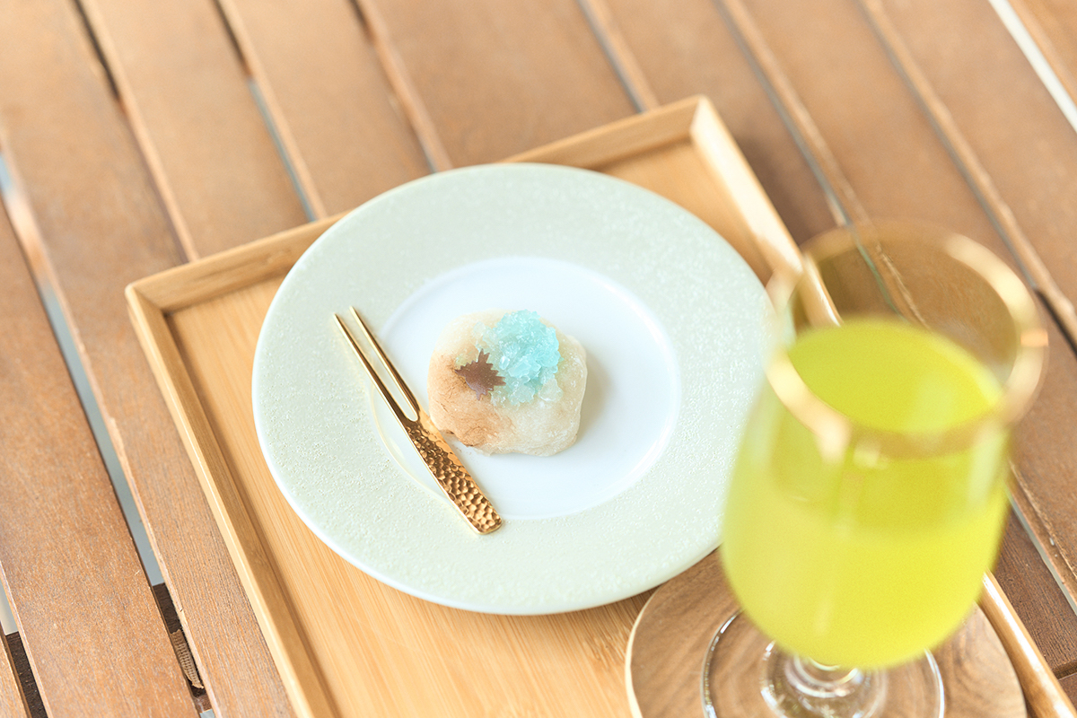 和菓子セット「練り切り+お好みのお茶」1600円