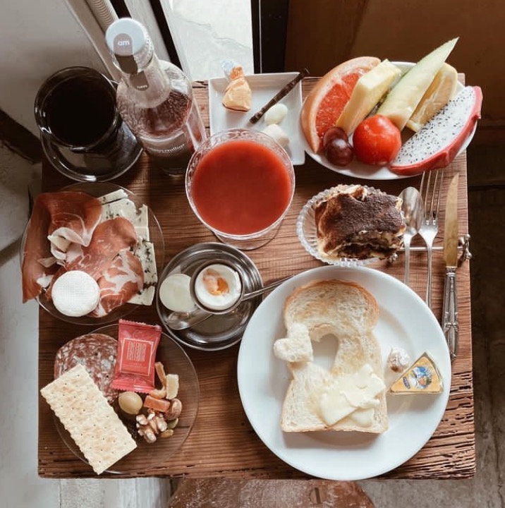 「フルセット」1万1880円～／© Le café de BenoÎt