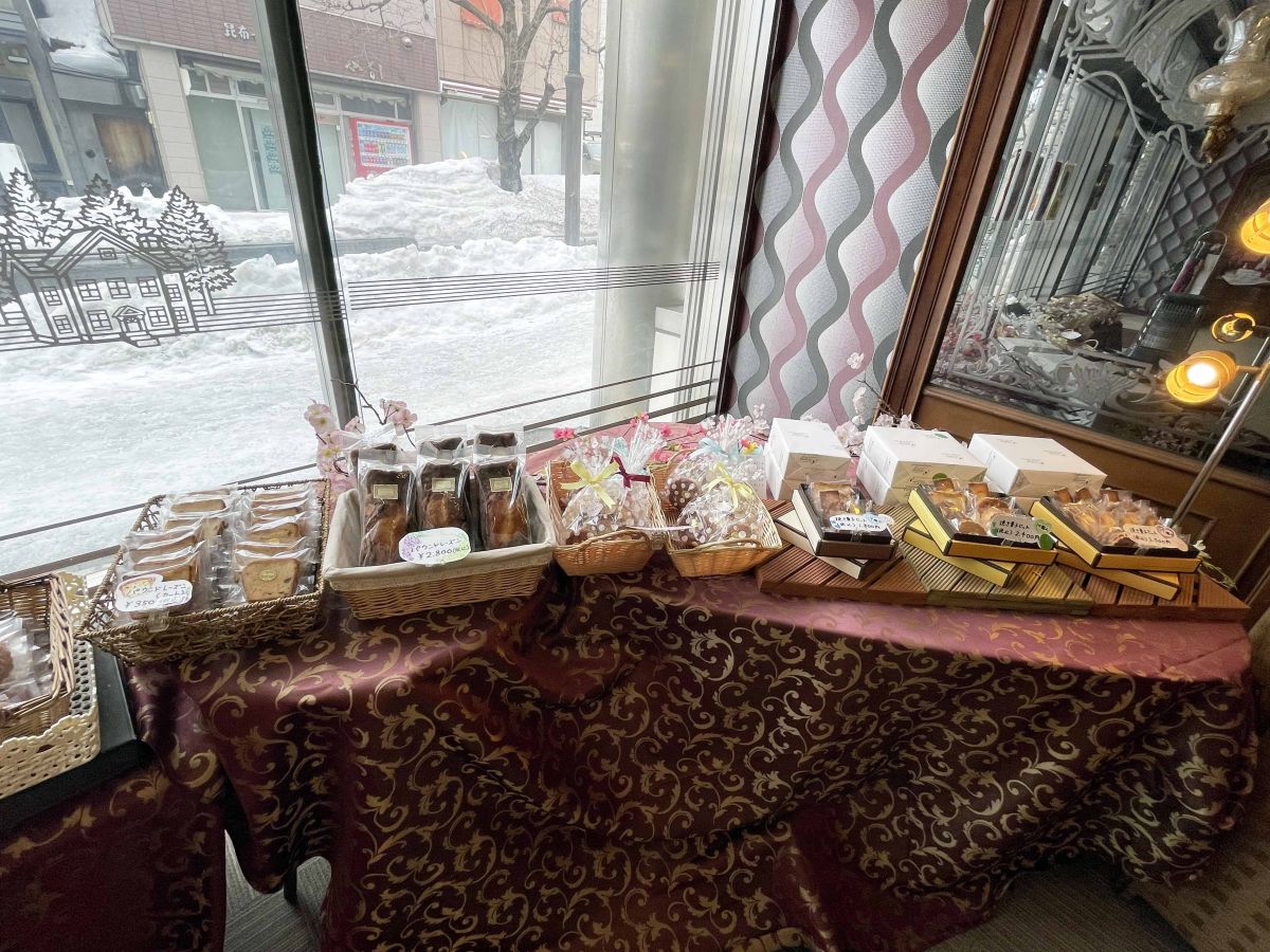 バラ売りのほか、ギフト用の詰め合わせも人気