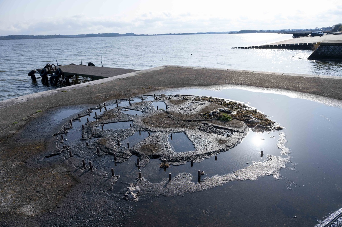 滑走台の近くにある