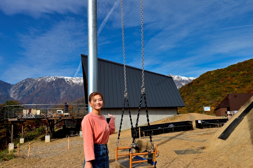 2023年秋に初稼働した「白馬ジャイアントスウィング」。春ははじめて稼働します