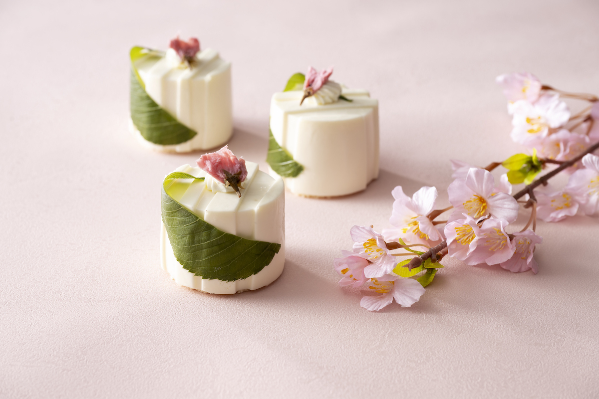 「季節のケーキ SAKU」756円 ［販売期間］2024年4月30日（火）まで