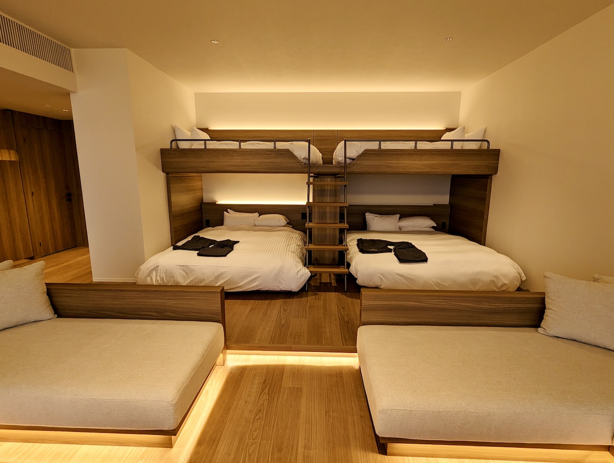 「バンクスイートwithビューバス」（1泊1部屋6万5000円〜／61.2㎡・定員6名）