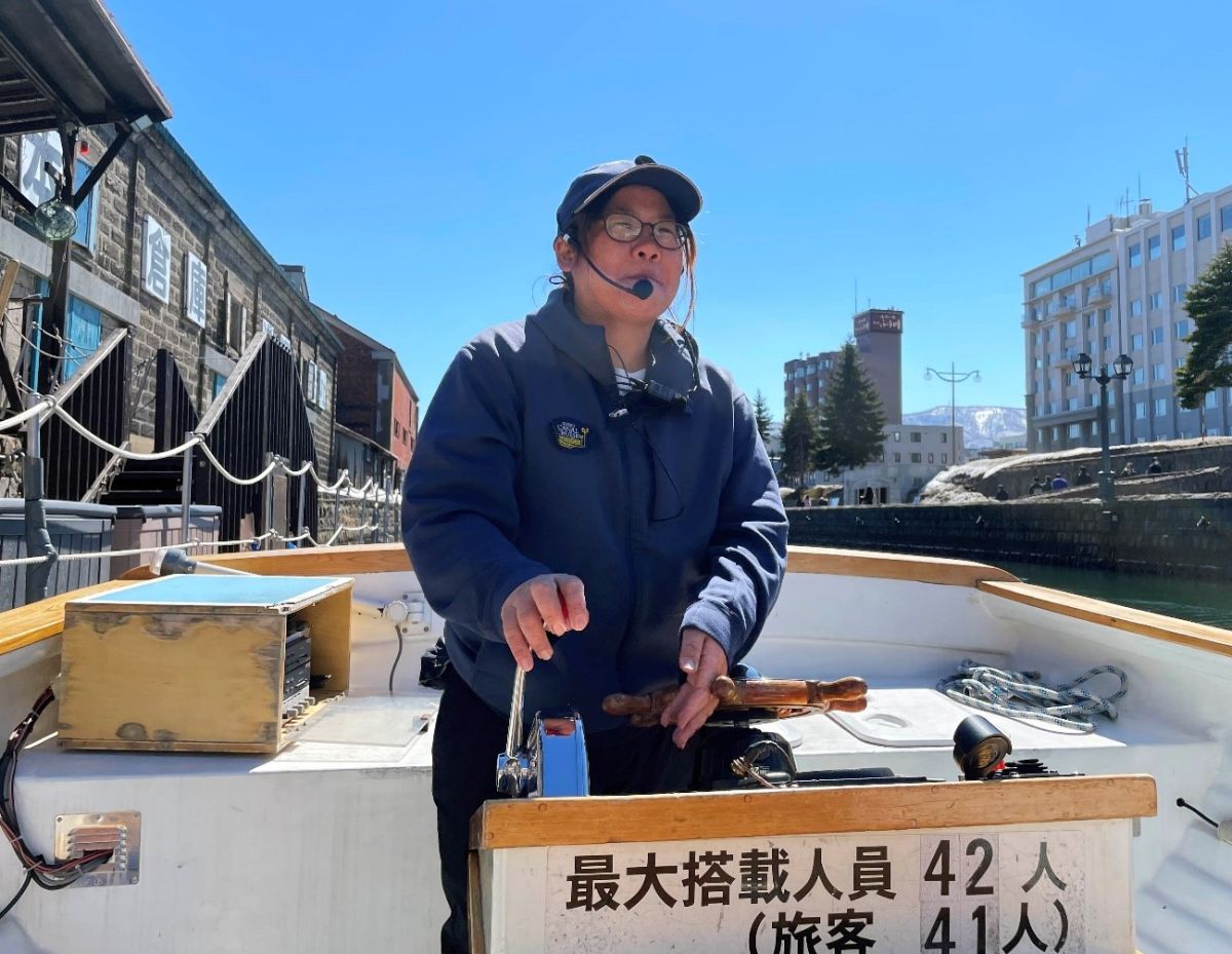 知識豊富で楽しく安全な旅をサポートしてくれる船長さん