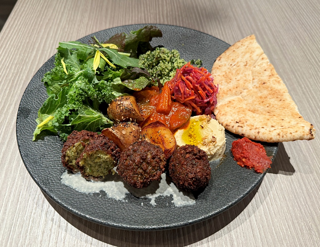 「plant more Mearl Plate」1980円