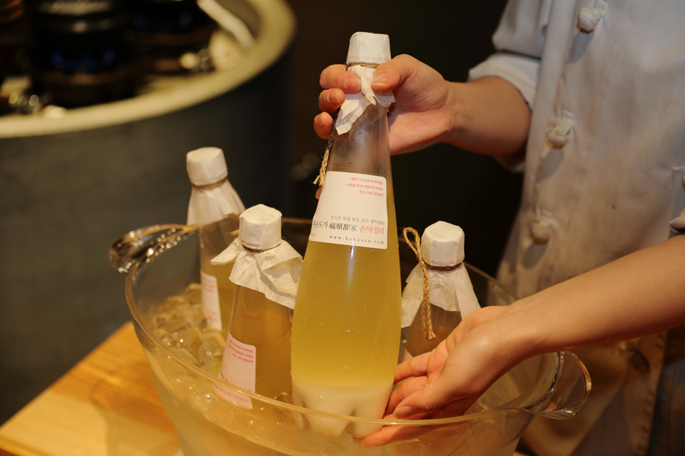 蔘鶏湯人ルはなれ