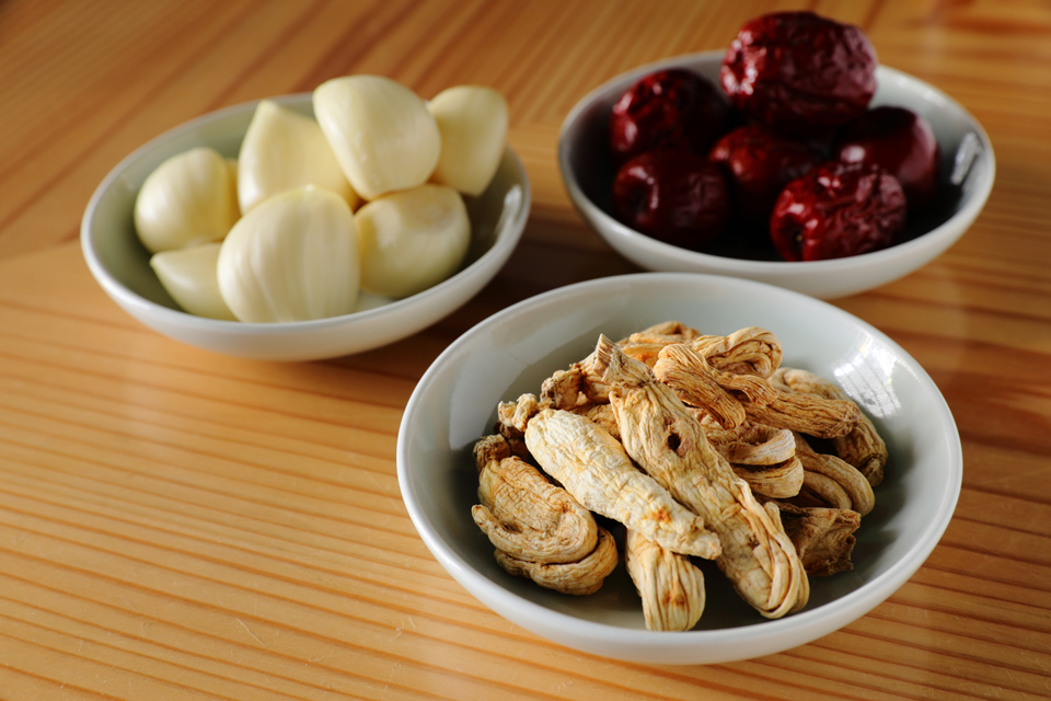 蔘鶏湯人ルはなれ