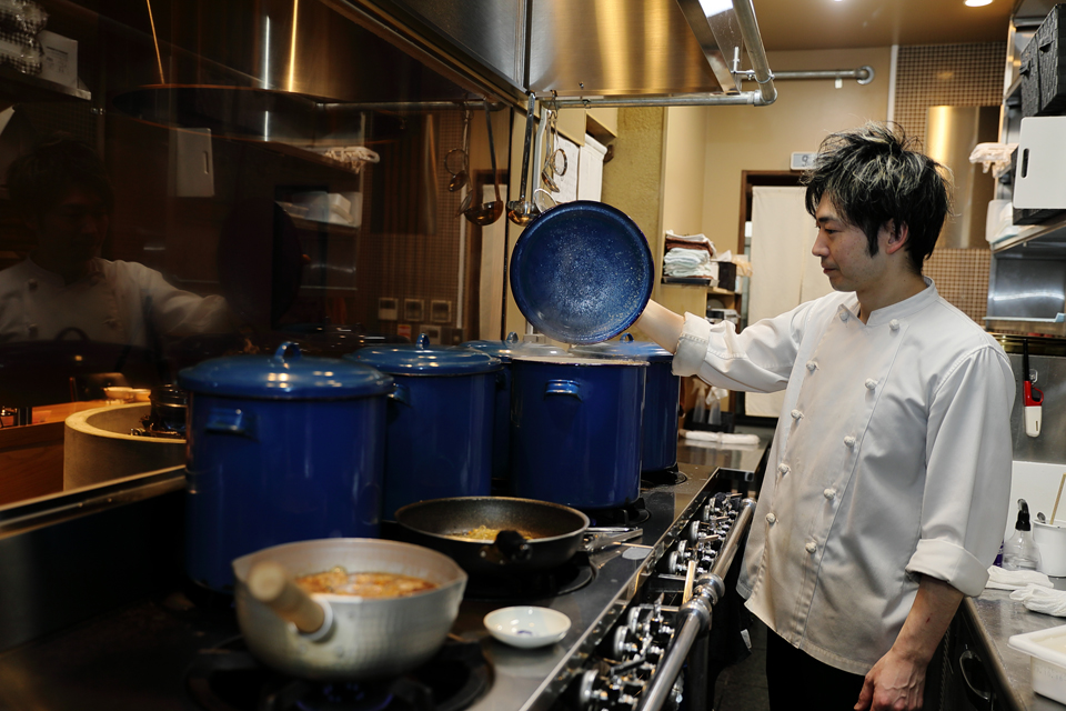 蔘鶏湯人ルはなれ