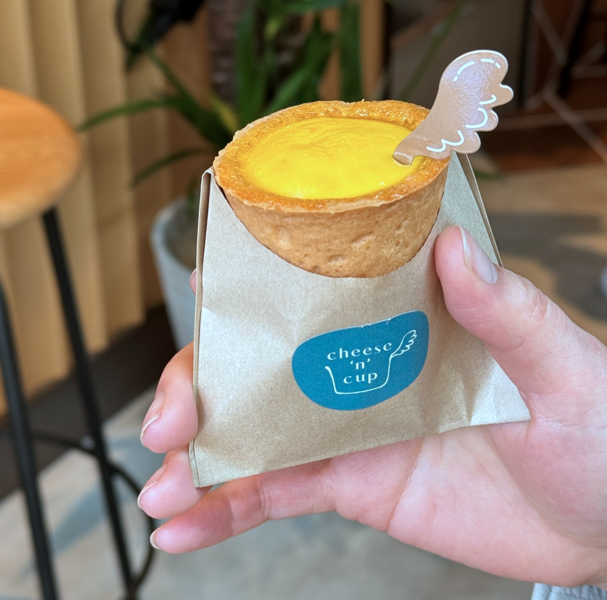 「とろふわ焼きチーズタルト」380円