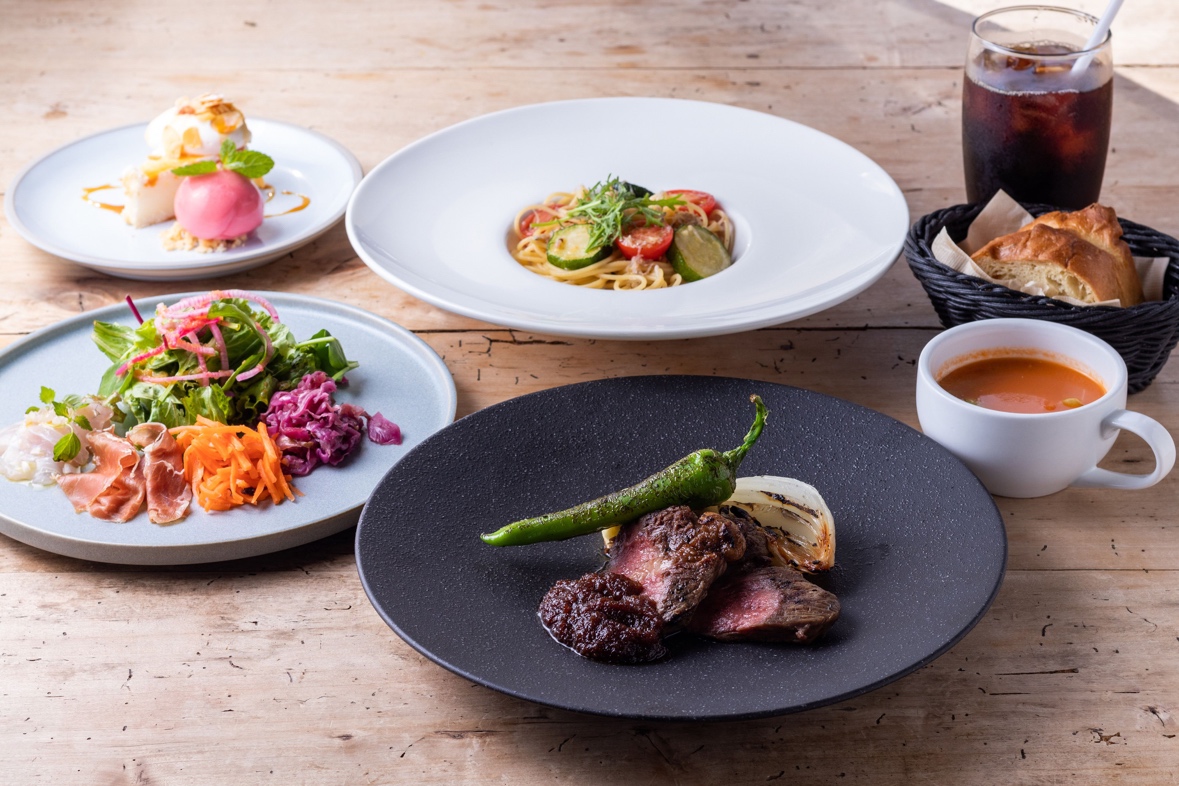 「ビサイドファインランチ」2400円