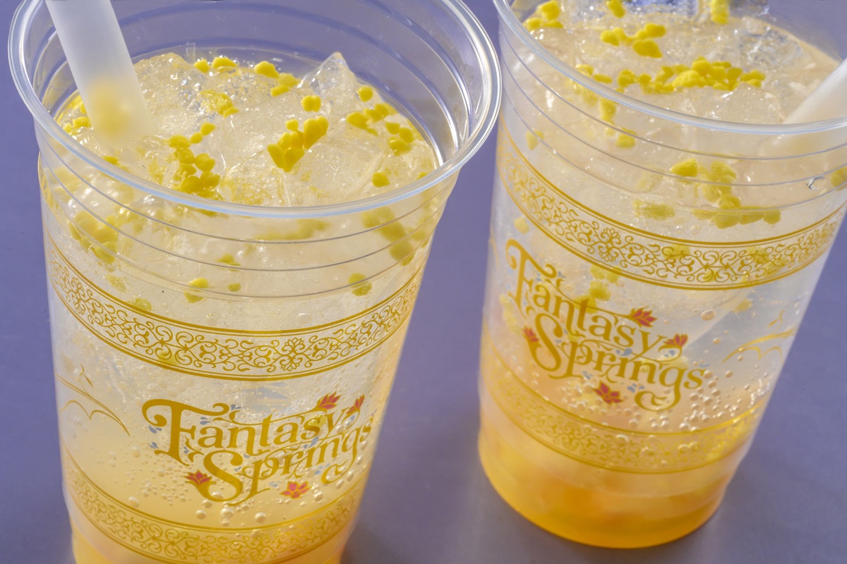 ザンビーニ・ブラザーズ・リストランテ／ミゲルズ・エルドラド・キャンティーナ「スパークリングドリンク（ピーチ＆レモン）