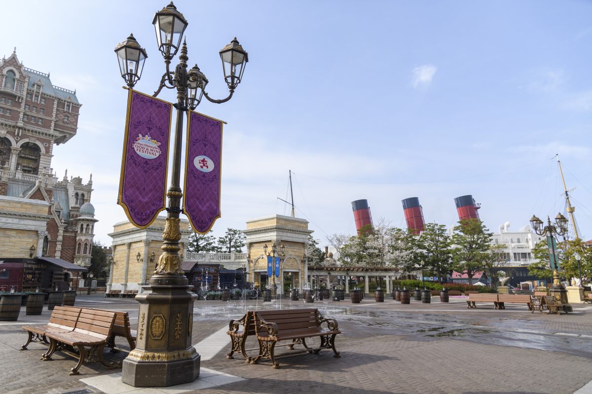 テイクアウトフードを楽しめるアメリカンウォーターフロントパーク