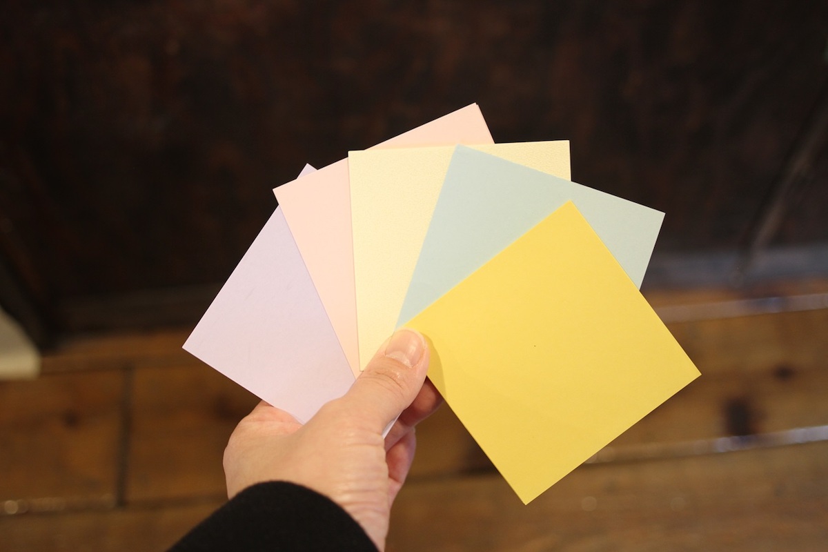 紙の色を順番に違う色にするのもOK！