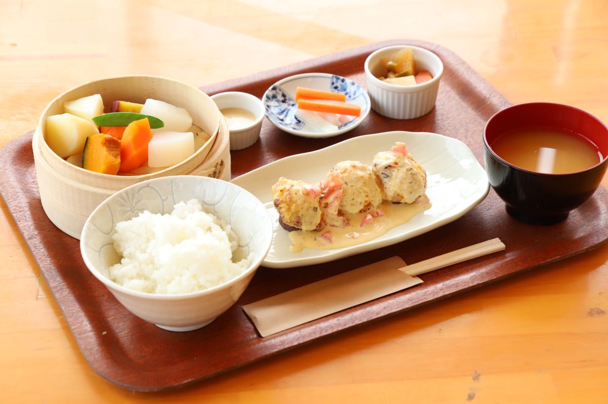 「とれたて定食」