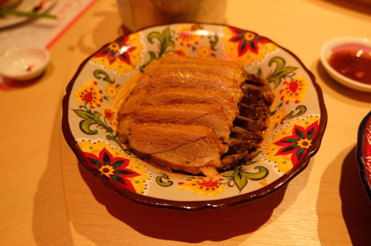 「鹅片」HK＄198「牛腱」HK＄198