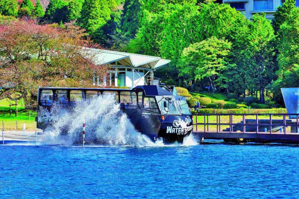 NINJA BUS WATER SPIDER