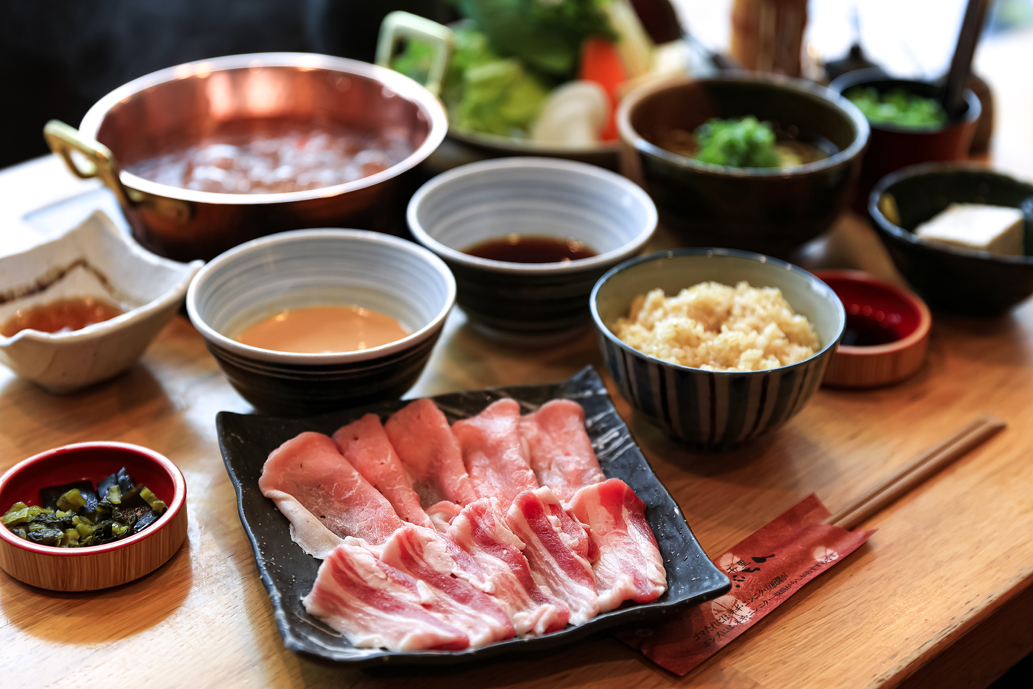 「プレミアムポーク （ 白金豚）※お昼の定食」1980円