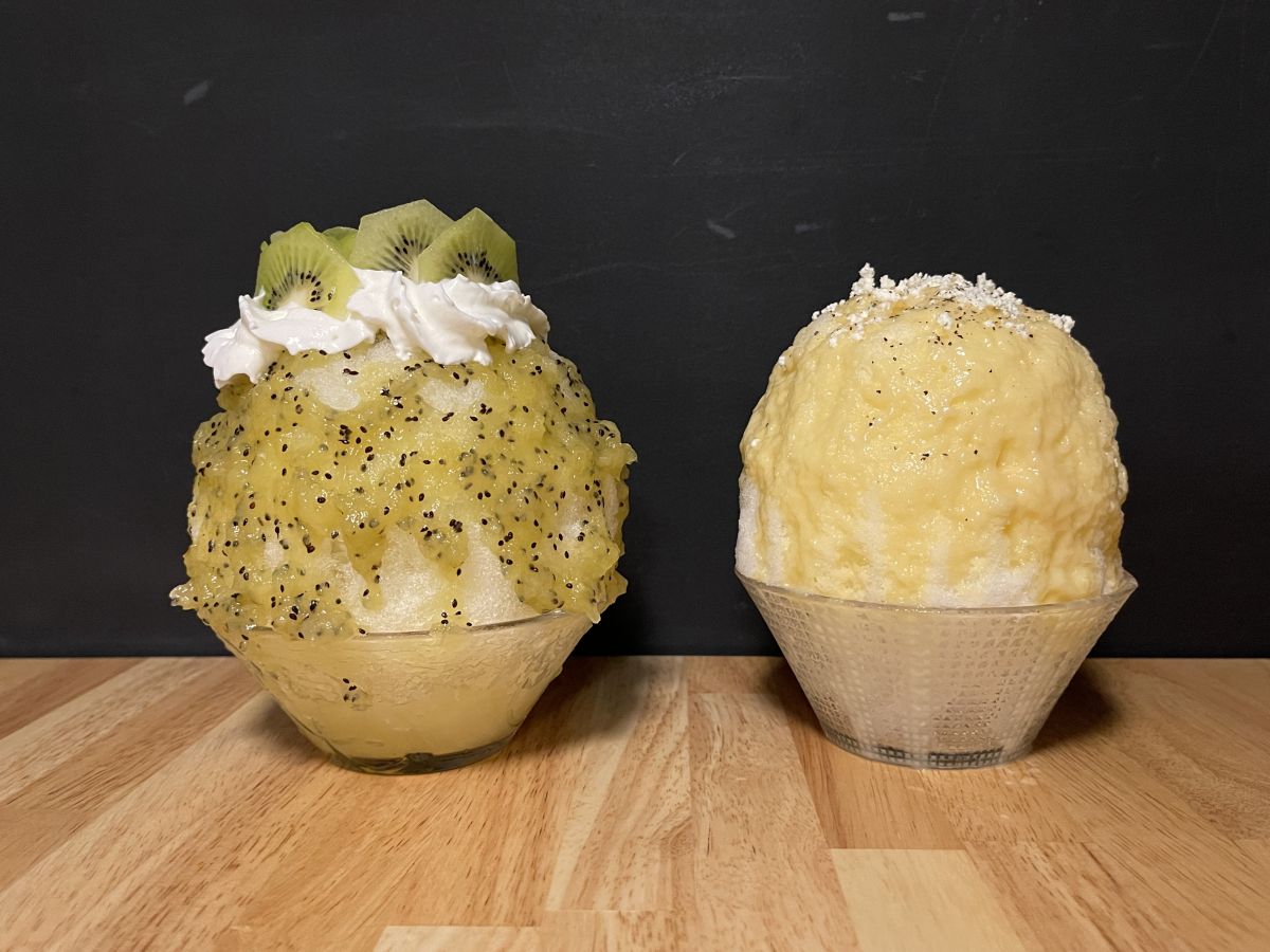 (左から)「Regular」サイズ、「Small」サイズ