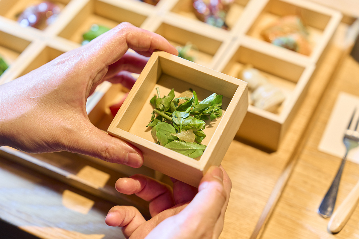 「クレソン甘夏」。甘酸っぱさのあるサラダ風