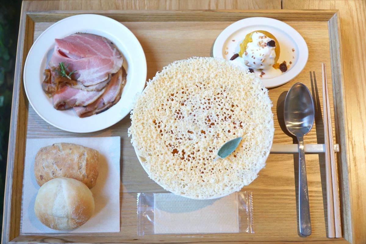 「LUNCH SET」1500円（NOUMUの濃厚ビスク）