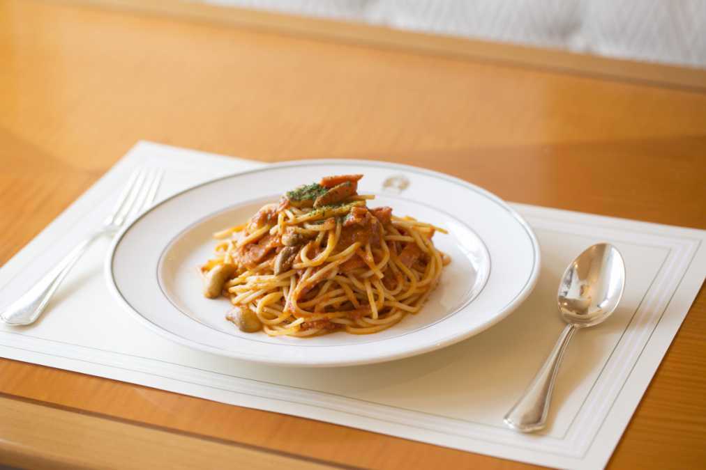 「スパゲッティ ナポリタン」2340円