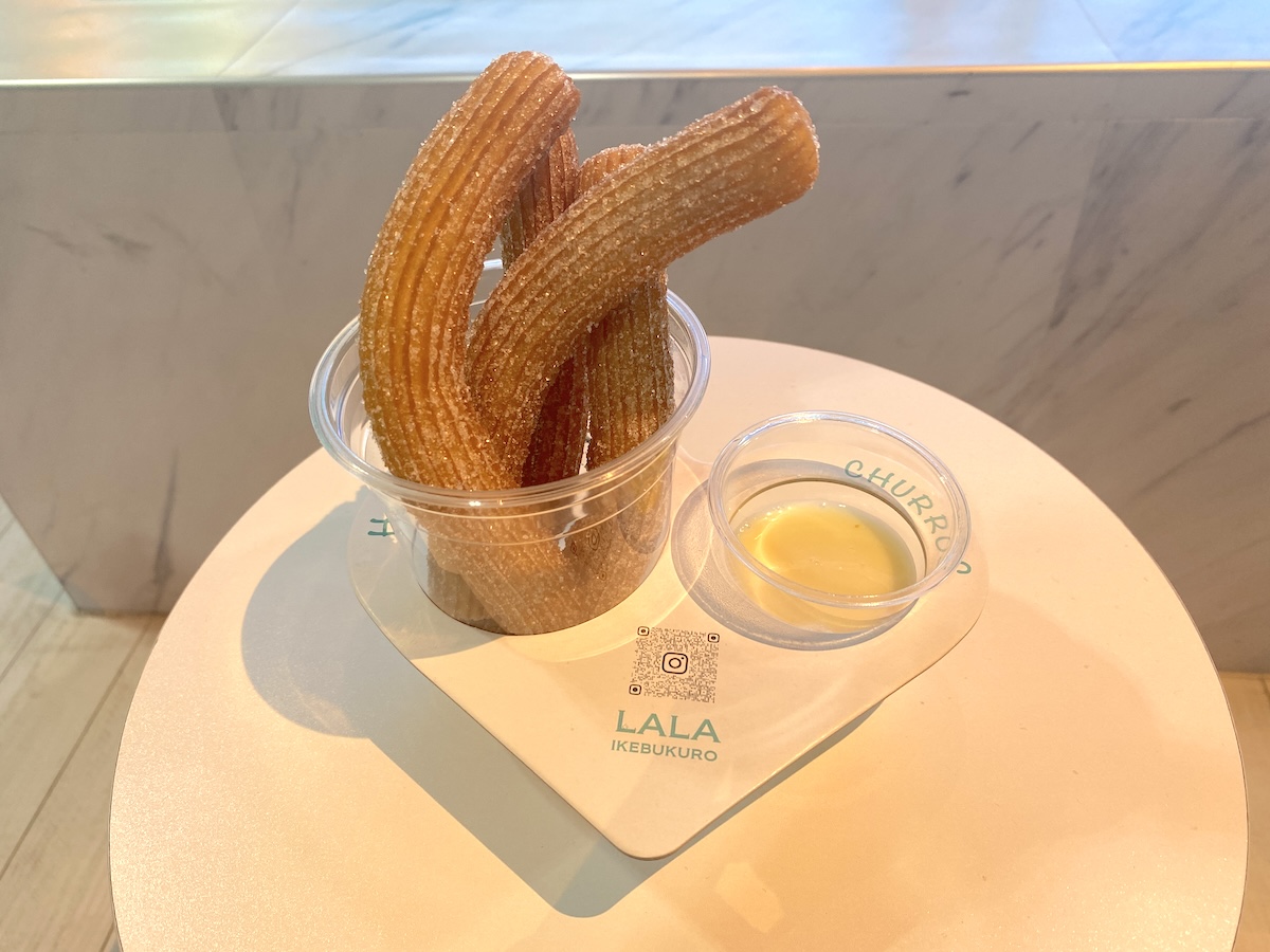 「チュロス＋練乳」800円