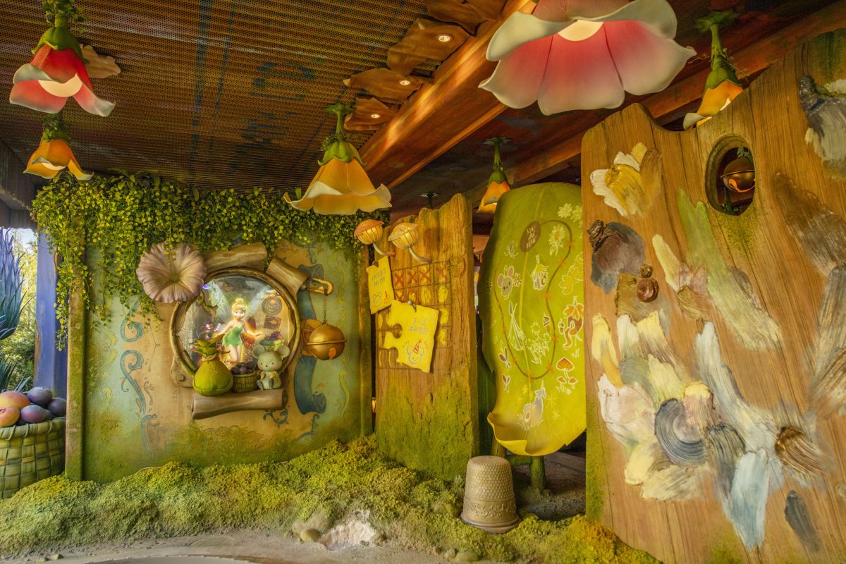 ティンカーベルから配達員のチーズの代わりを頼まれたら出発！