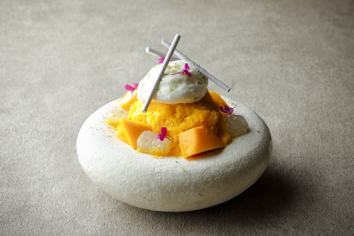 「夏 麓 氷 芒果」4048円