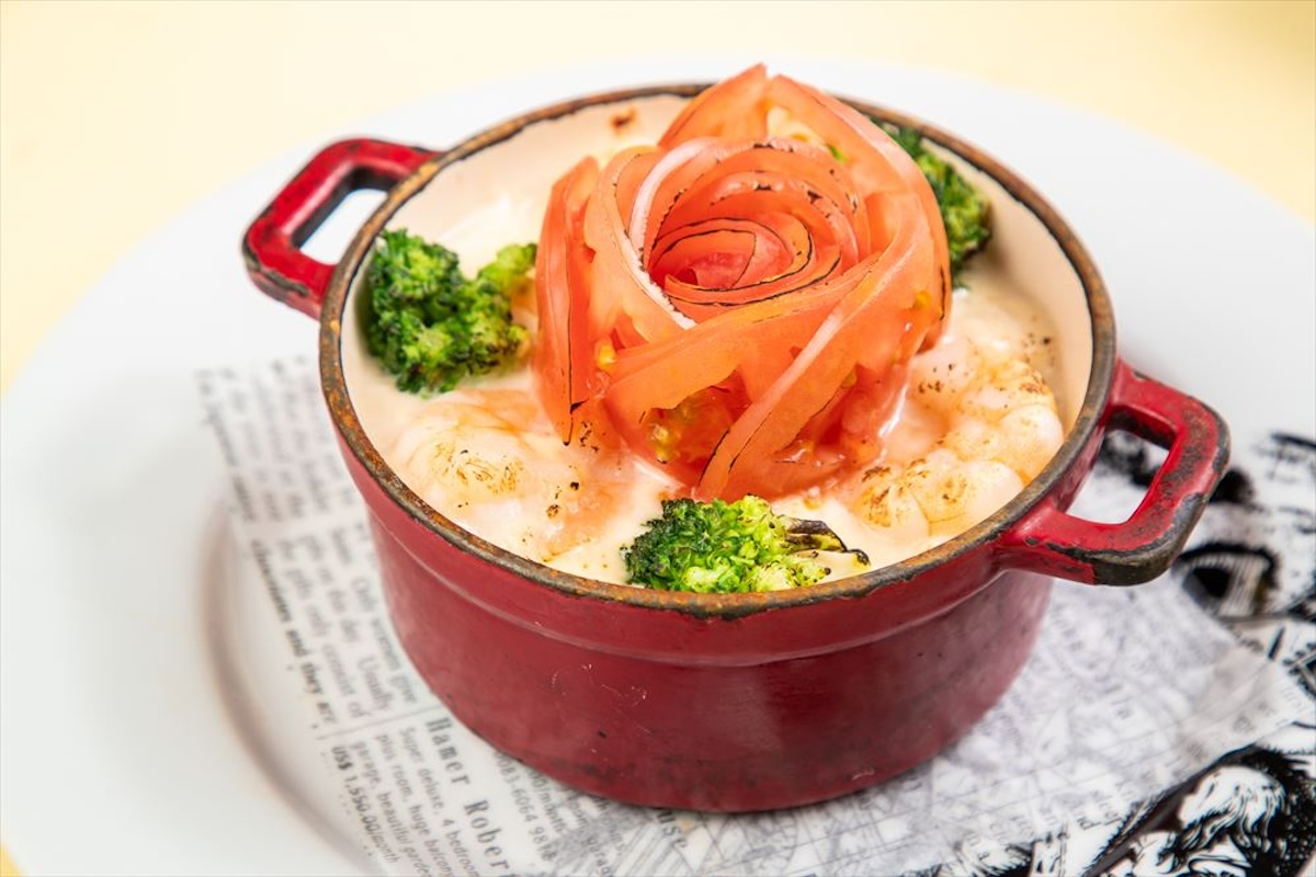 「クイーンオブハーツ エビのトマトバラグラタン」1500円