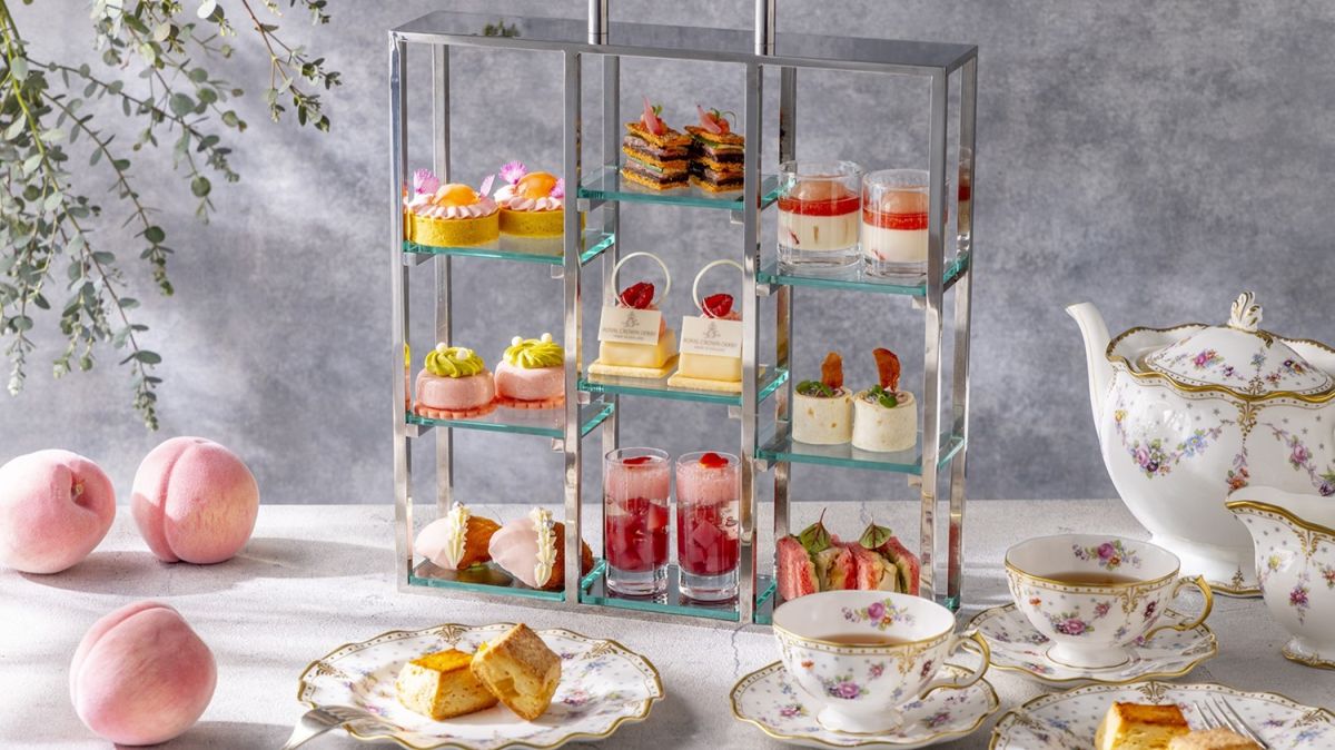 【コンラッド東京】旬の桃をふんだんに使用したスイーツ「ピーチアフェクション・アフタヌーンティー」開催