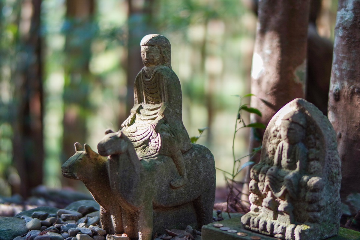 牛馬童子像／田辺市観光協会