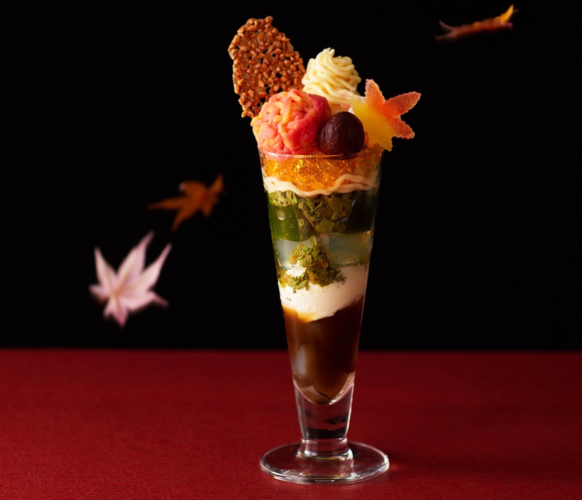 昨年秋に登場した「もみじ抹茶パフェ」単品1390円／©︎伊藤久右衛門 祇園四条店茶房