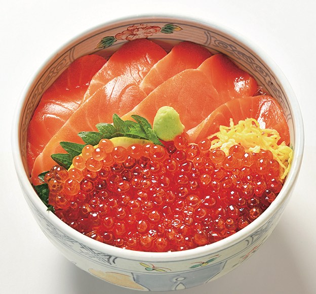 朝市食堂 馬子とやすべ「サーモンいくら丼」1650円