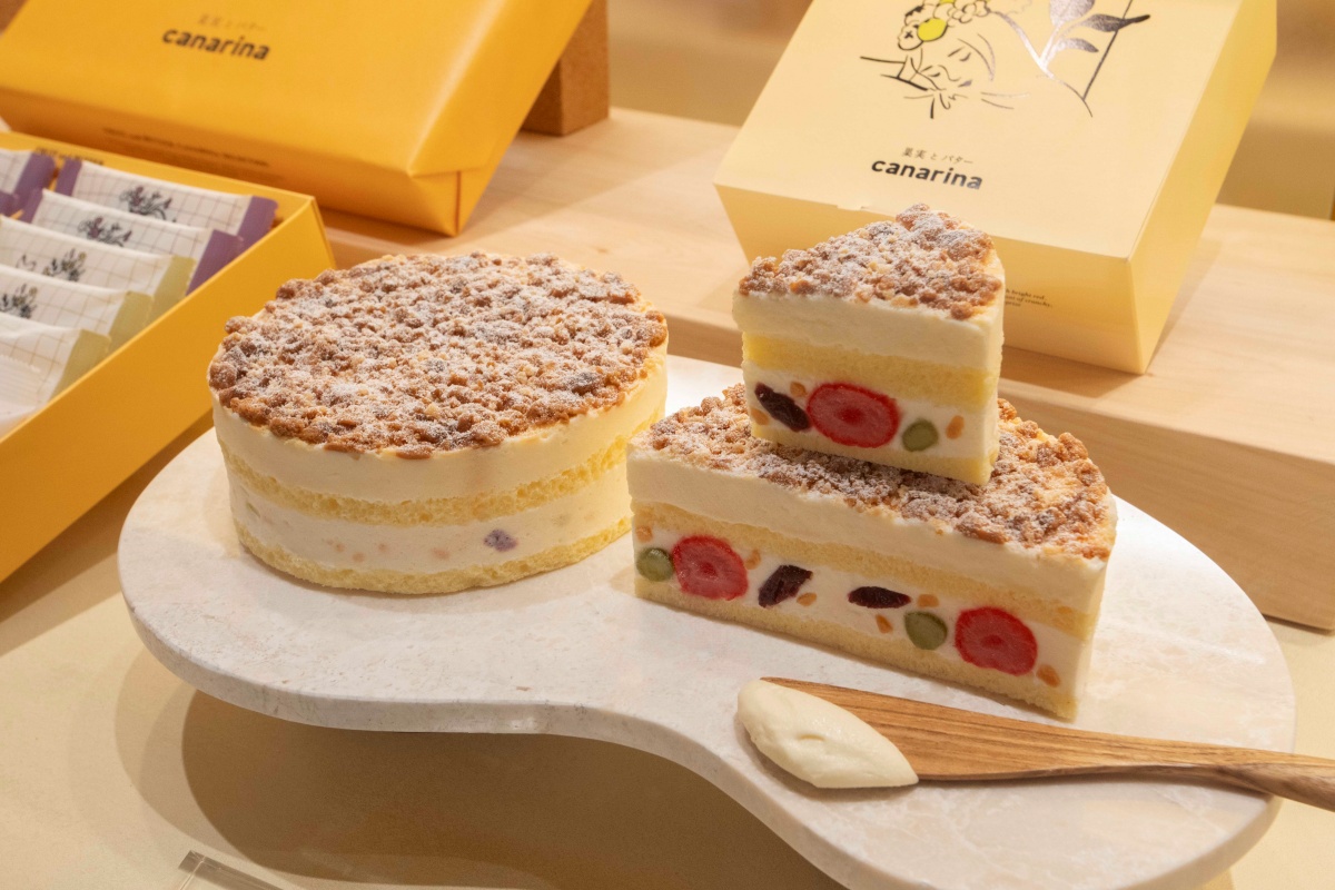 「果実とバターのケーキ」2300円