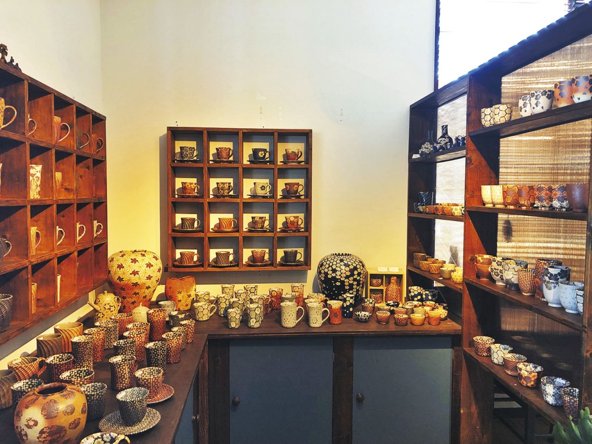 Gallery&Cafe 千とロマン