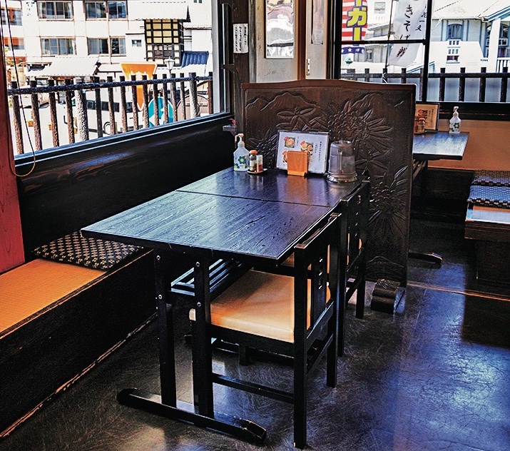 そばきち　店内