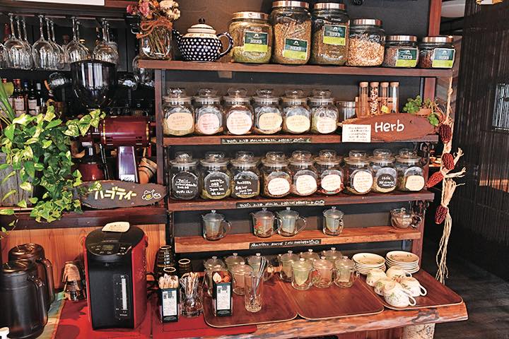 ハーブティー　店内