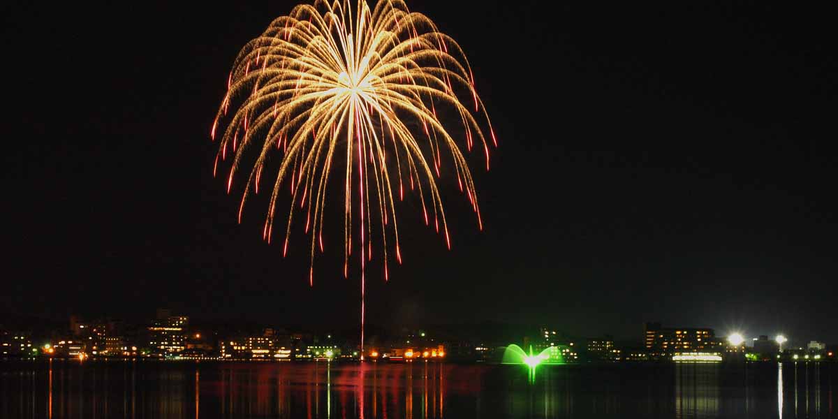 石川県のおすすめ花火大会、2025年の開催・中止は?