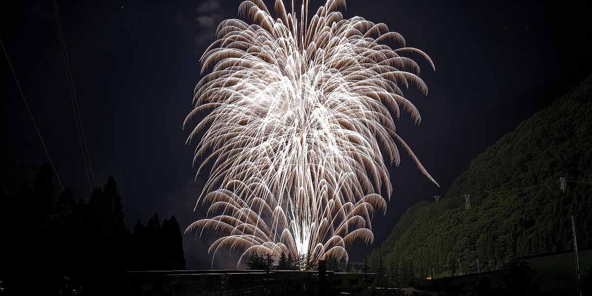 岐阜県のおすすめ花火大会、2025年の開催・中止は？